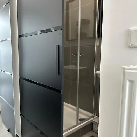 Modernes Tiny Zentral Wlan Citynah Apartment Wuppertal