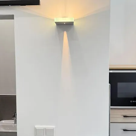 Modernes Tiny Zentral Wlan Citynah Wuppertal